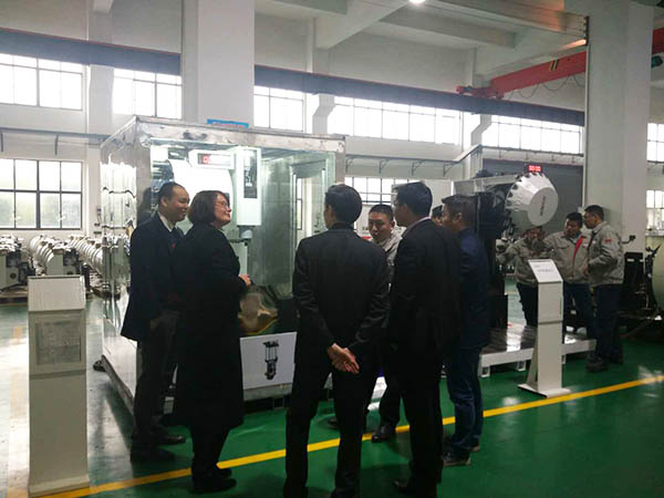 施耐德10.jpg 施耐德10.jpg